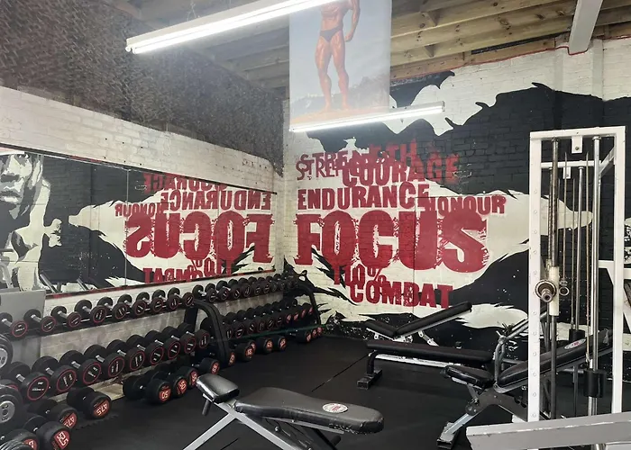 Cozy City Centre Double Suite - Free Gym!