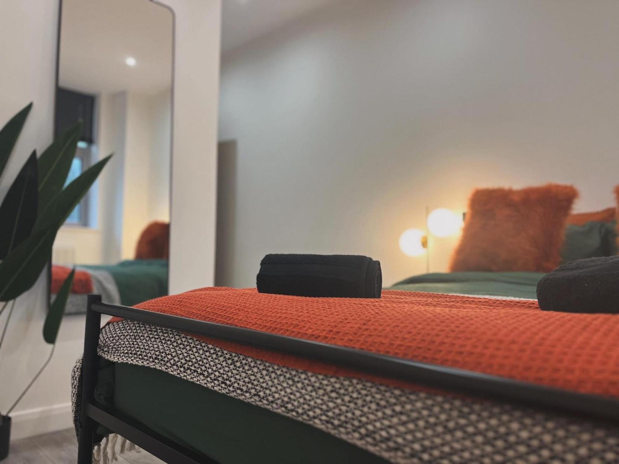 Apartment Cozy City Centre Double Suite - Free Gym!